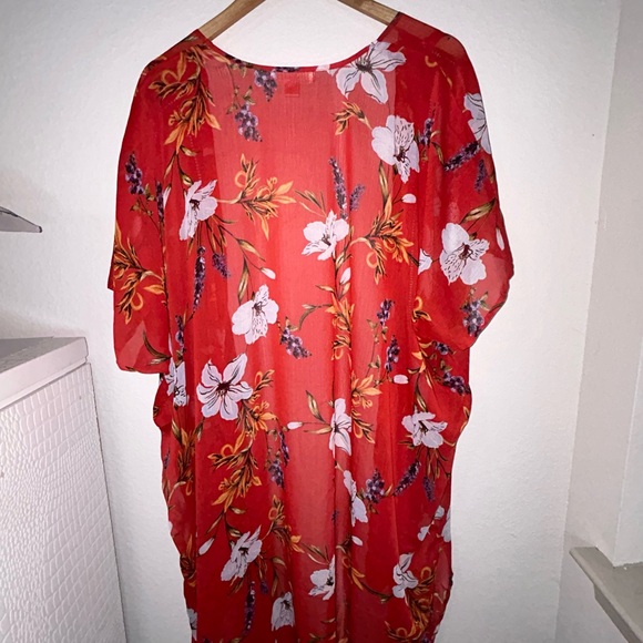 Band of Gypsies Red floral kimono xs/s - Picture 5 of 8